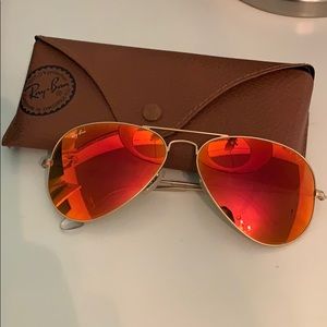 Ray Ban Aviators Red Lens
